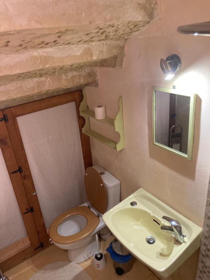 Peaceful Farmhouse Stay With Cozy Yard Għarb Buitenkant foto